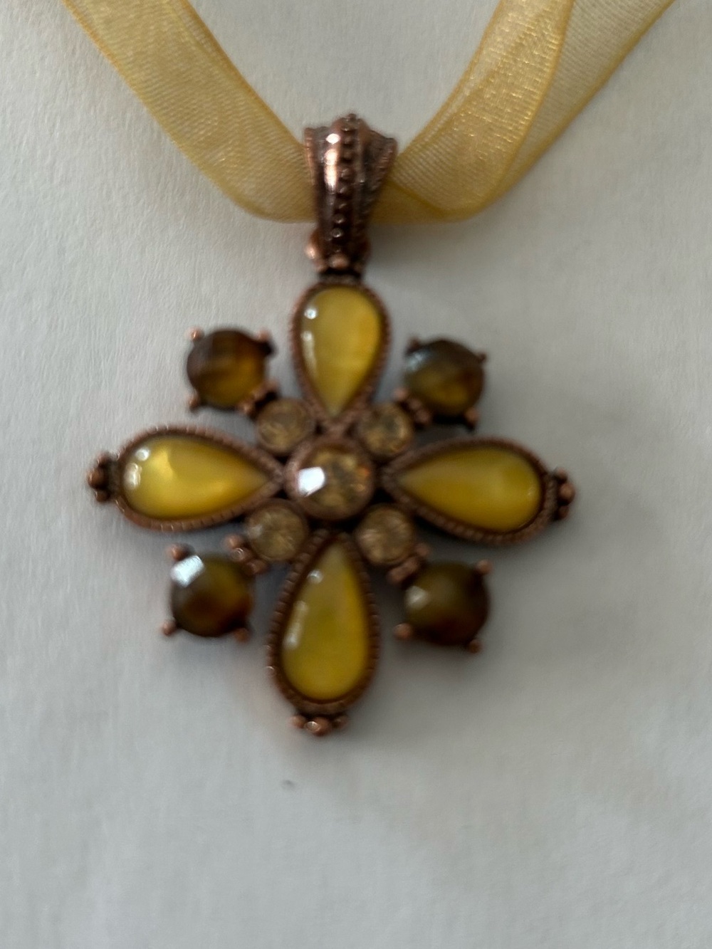 Yellow Floral Teardrop Pendant chocker Necklace - 2028